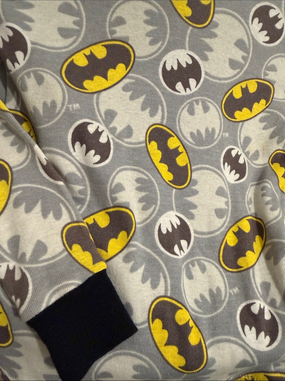 Boys BATMAN 2 Piece Pajama Set Size 6 NEW! LS Top & Bottom - Picture 7 of 7